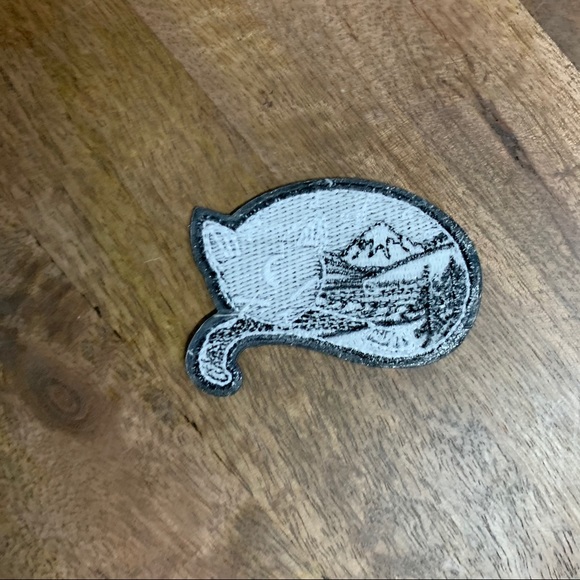 Black cat iron on patch - Picture 3 of 3